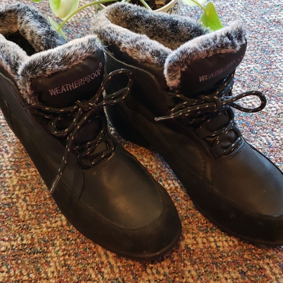 *3 for $25*   Weatherproof Black Boots - Size 6.5 Wide - Picture 1 of 10